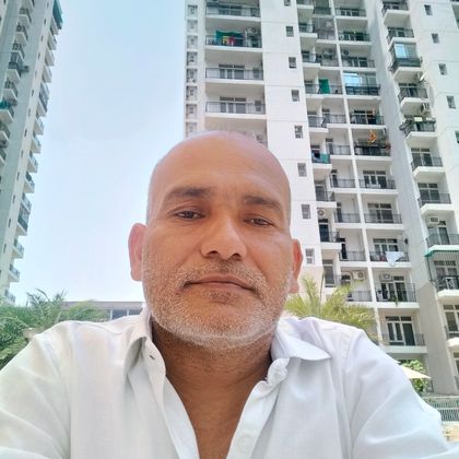 Rakesh Tiwari Profile Picture
