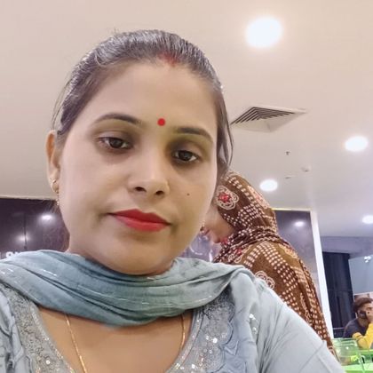 Priyanka Pandey Profile Picture