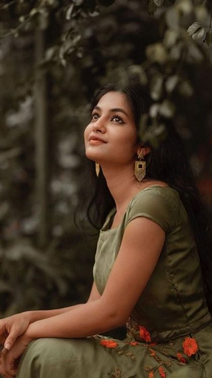 Shreya Chaudhary Profile Picture